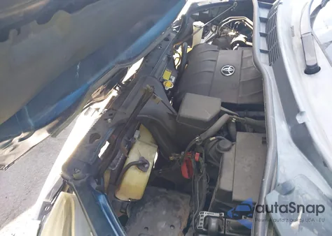 2011 Toyota Sienna Xle V6 z USA, uszkodzony, nr VIN 5TDYK3DC3BS084110